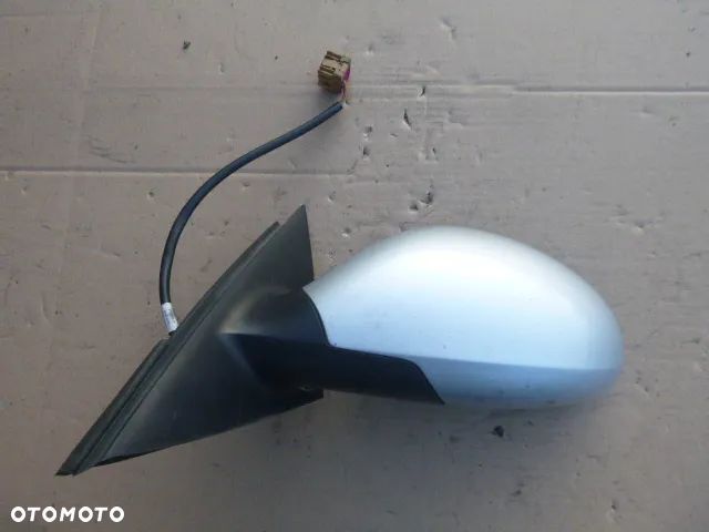 LUSTERKO LEWE ELEKTRYCZNE SEAT IBIZA III CORDOBA II 3 PINY - 2