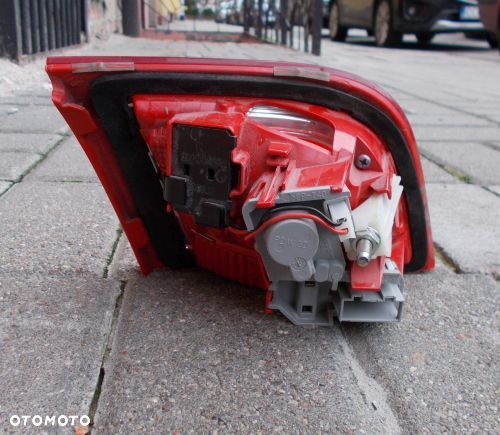 AUDI A3 SPORTBACK LIFT 8P 08-13 PRAWA LED KLAPA - 2