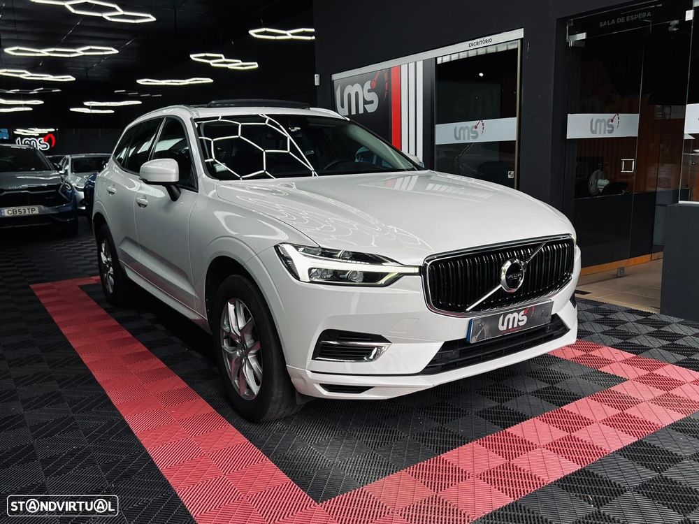 Volvo XC 60 2.0 T8 PHEV Momentum Plus AWD - 5