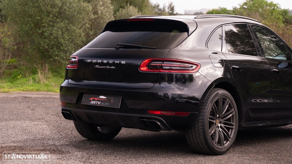 Porsche Macan Turbo PDK - 15