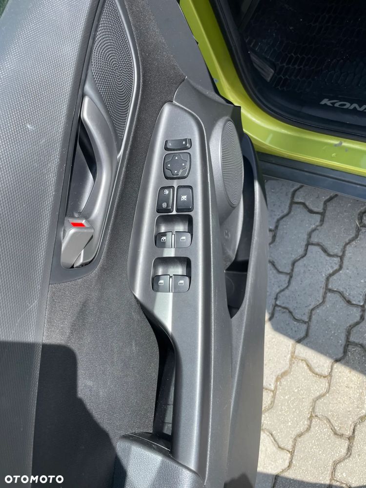 Hyundai Kona 1.6 T-GDI DCT Premium - 18