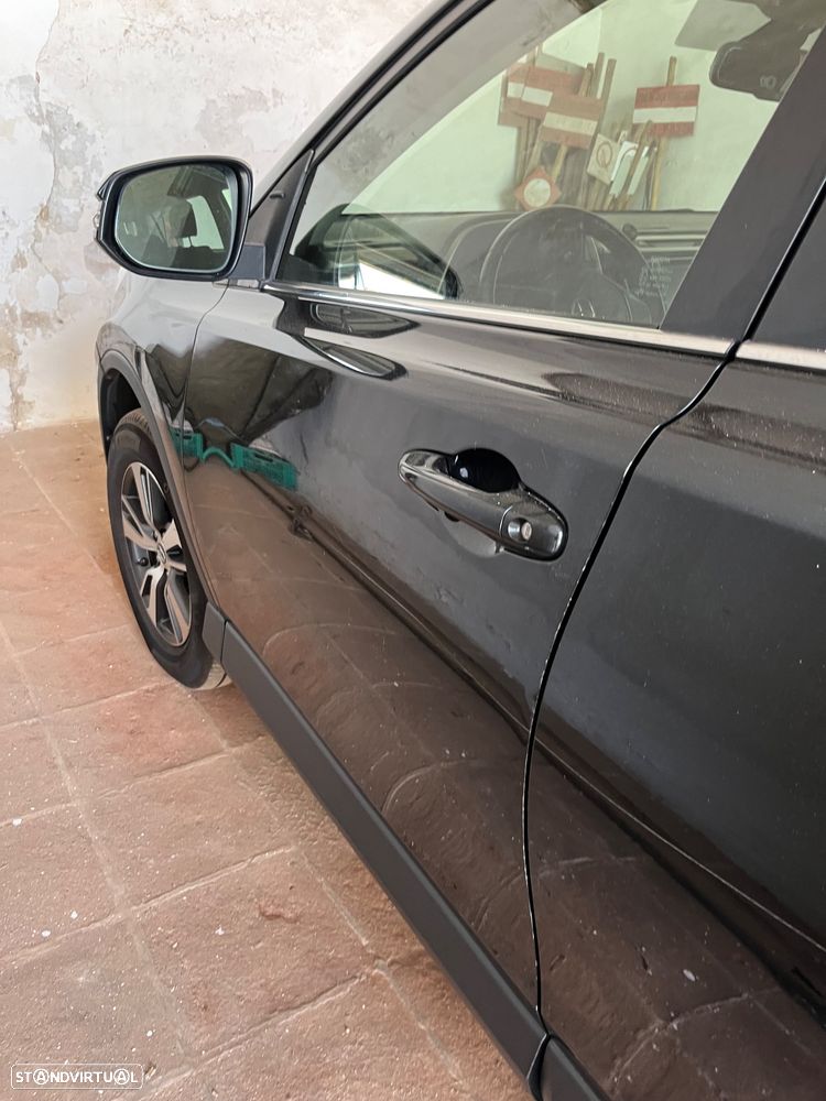 Toyota RAV4 2.0 D-4D Comfort - 6