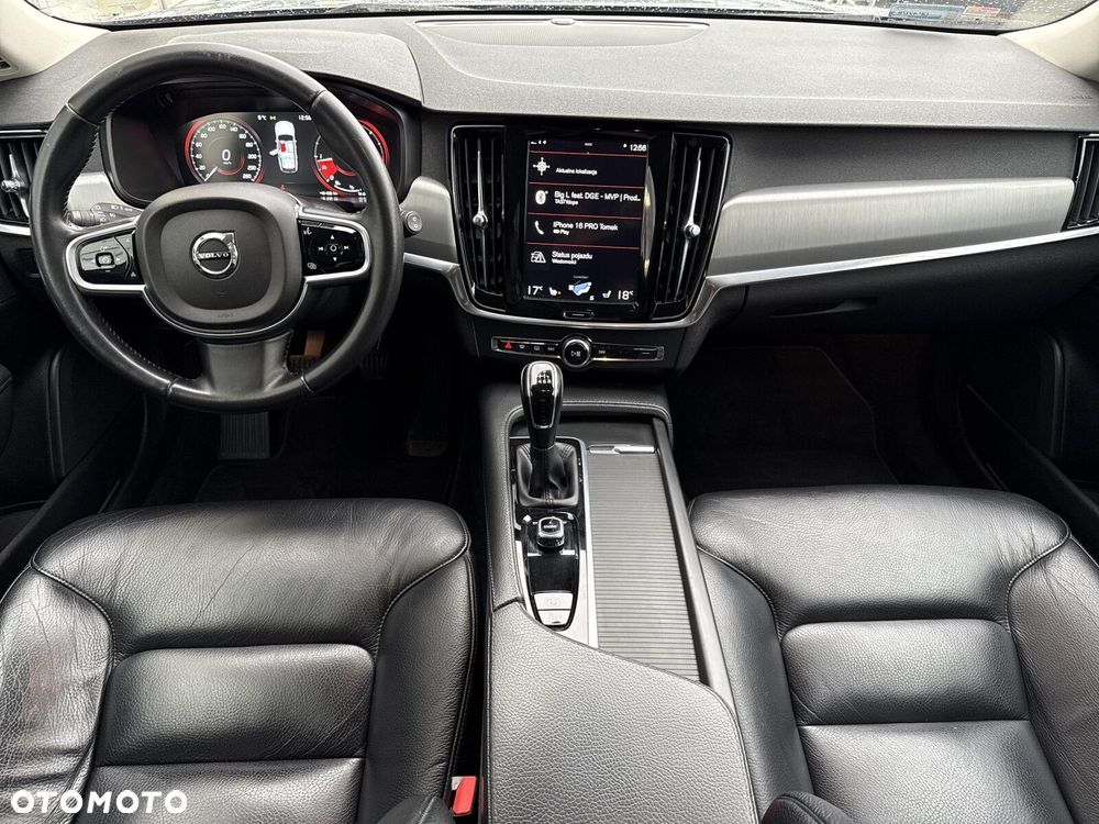Volvo V90 D3 Momentum - 11