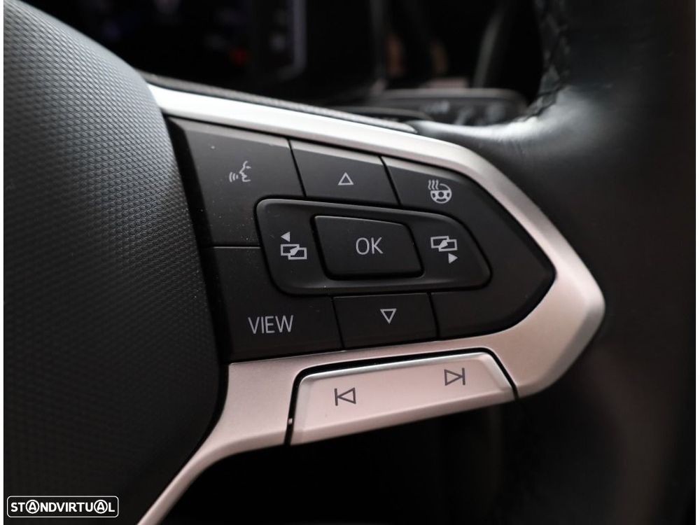 VW T-Roc 1.5 TSI R-Line DSG - 35