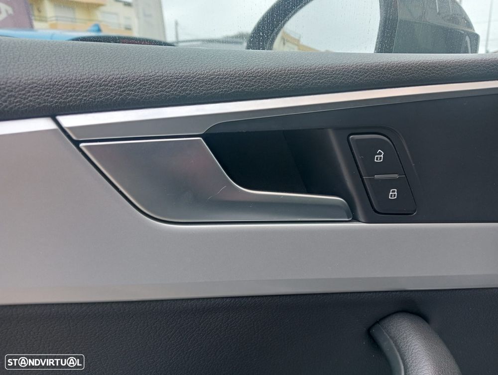 Audi A5 2.0 TDI S-line S tronic - 22