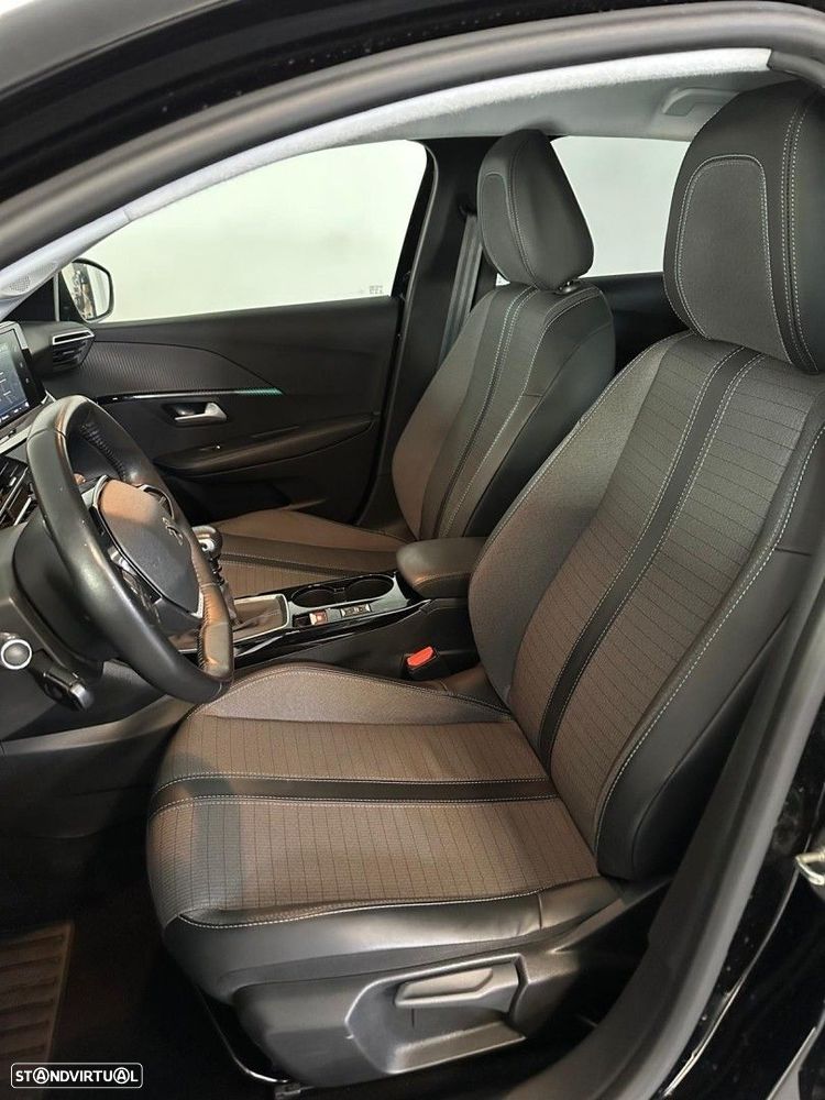 Peugeot 208 1.2 PureTech Allure - 11
