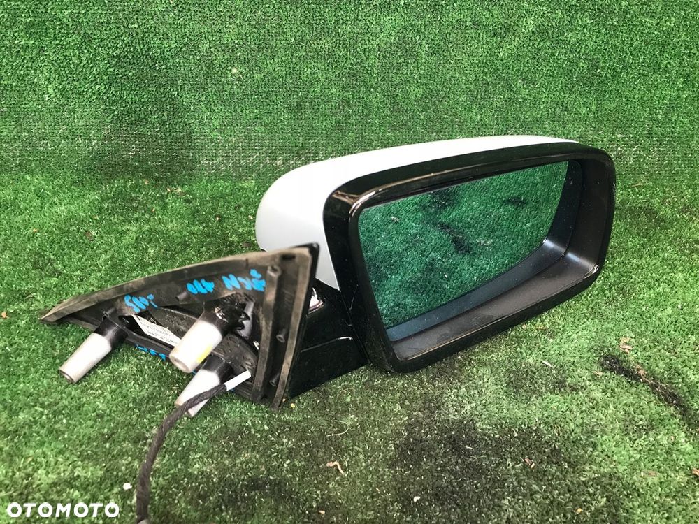 LUSTERKO PRAWE BMW E60 E61 LIFT 3PIN EU WW - 1