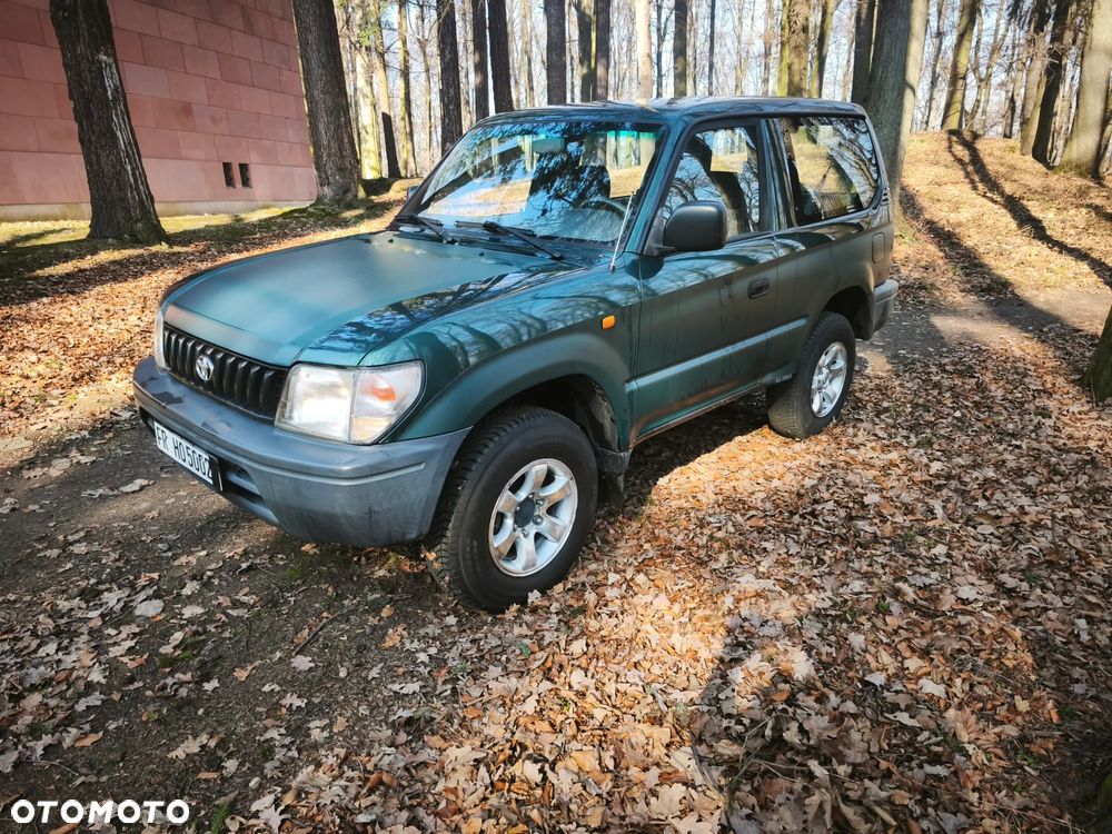 Toyota Land Cruiser KJ70 - 2