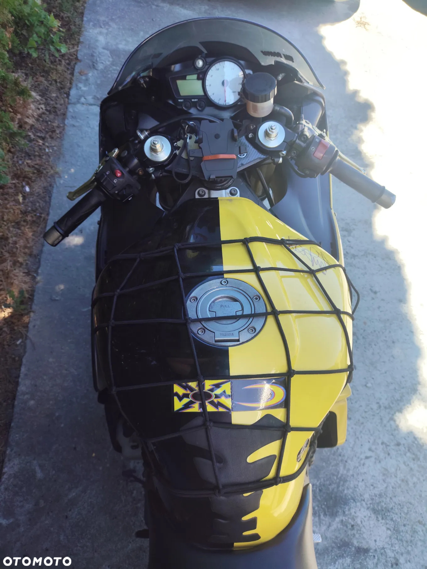 Yamaha R6 - 9