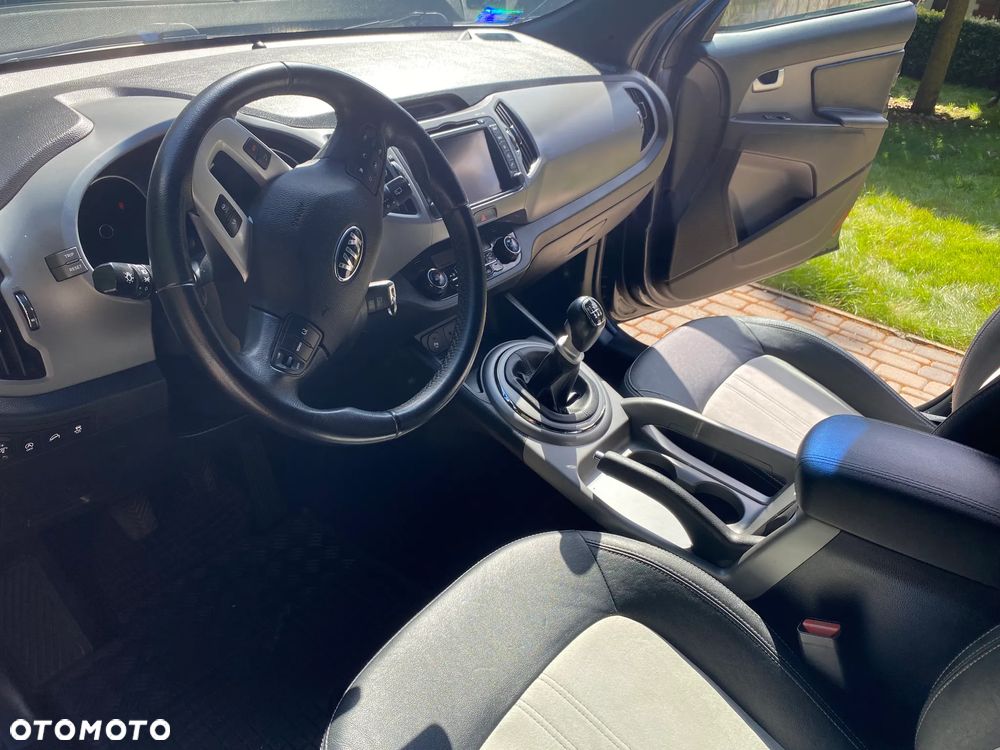 Kia Sportage 1.6 GDI Business Line L 2WD - 9