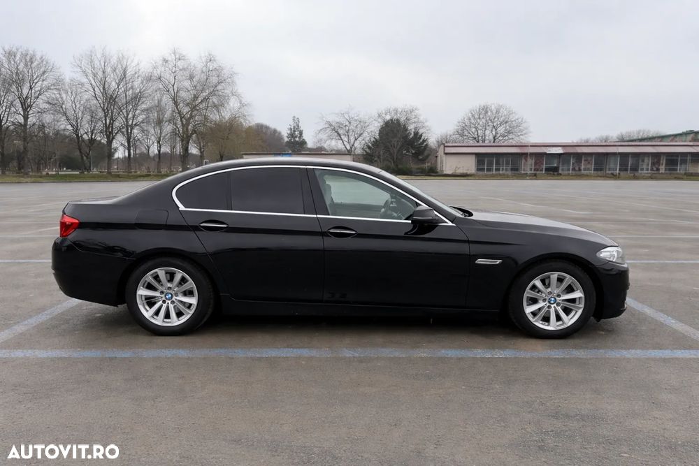 BMW Seria 5 518d Aut. Luxury Line - 5