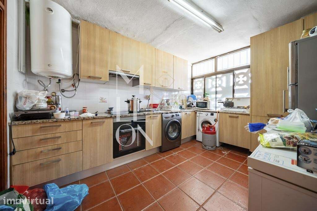 Apartamento T2 com Elevada Rentabilidade em Albufeira – Excelente Opor - Grande imagem: 2/23