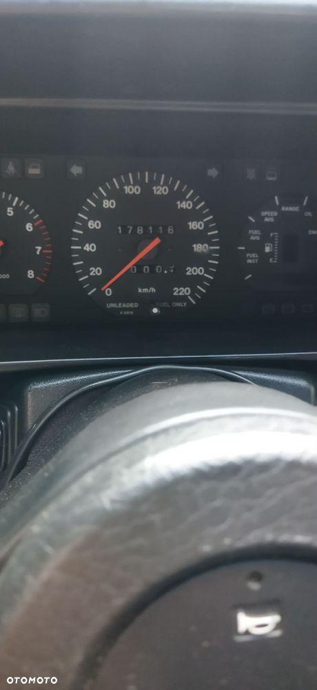 Volvo Seria 400 - 8