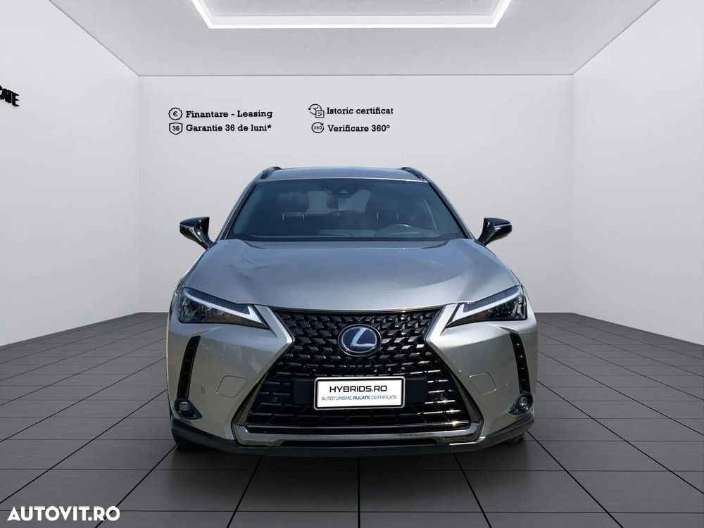 Lexus UX 250h Executive Line - 9