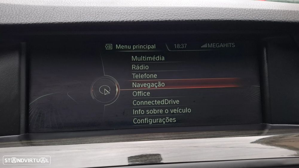 BMW 520 d Auto - 38