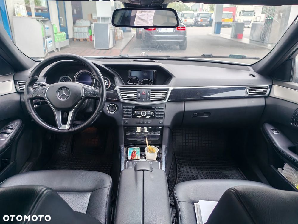 Mercedes-Benz Klasa E 200 BlueTEC 7G-TRONIC Classic - 10