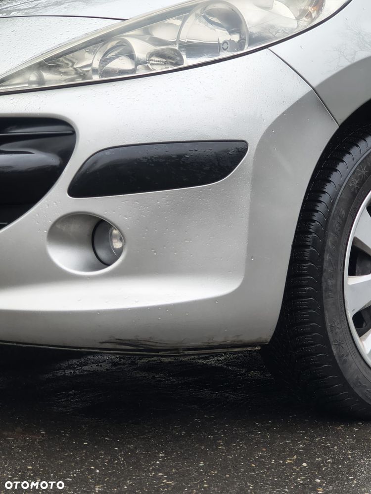Peugeot 207 1.4 - 12