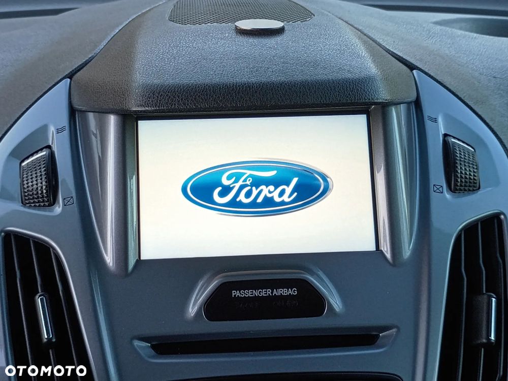 Ford Tourneo Connect Grand - 38