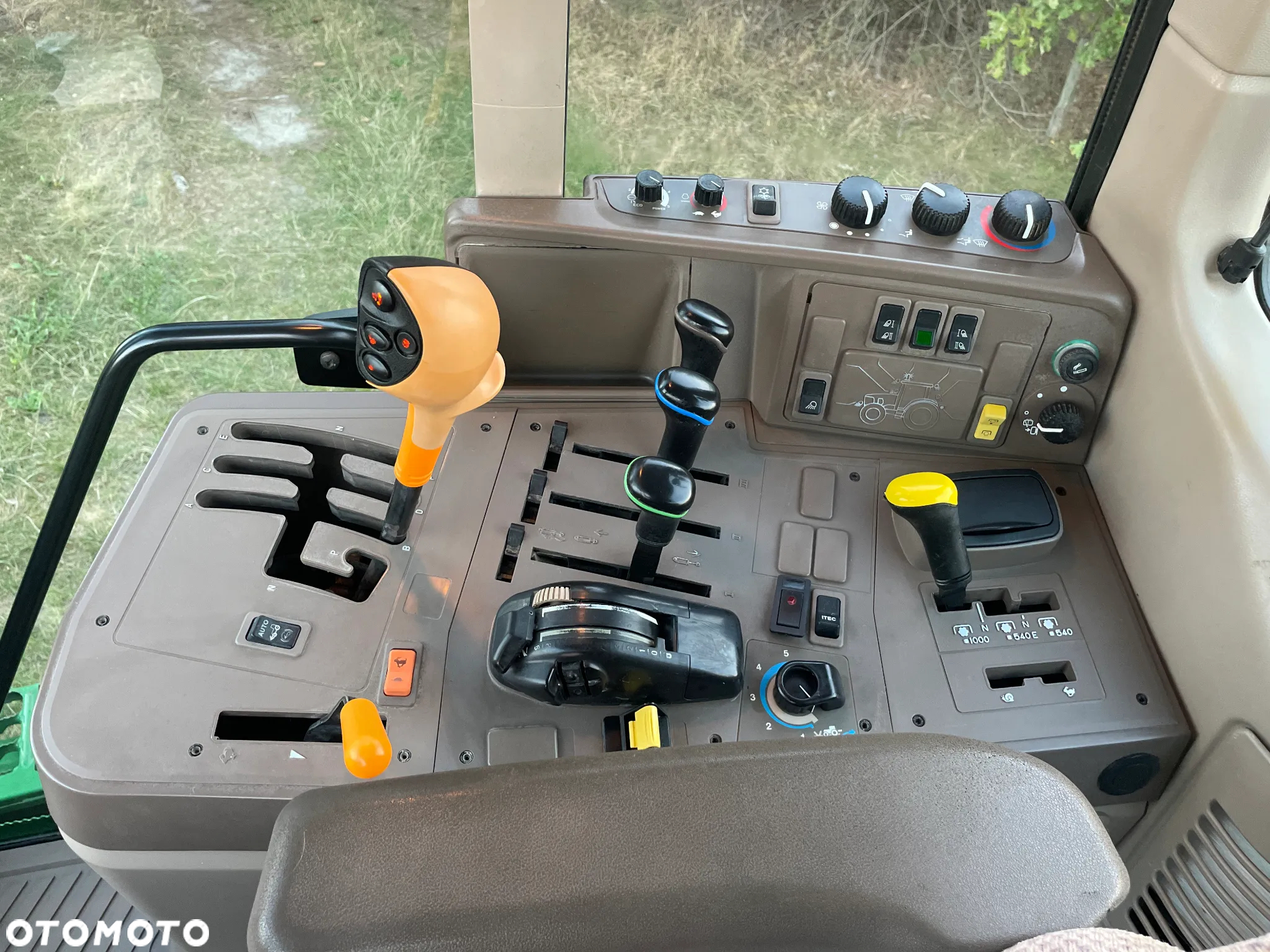 John Deere 6170M - 22