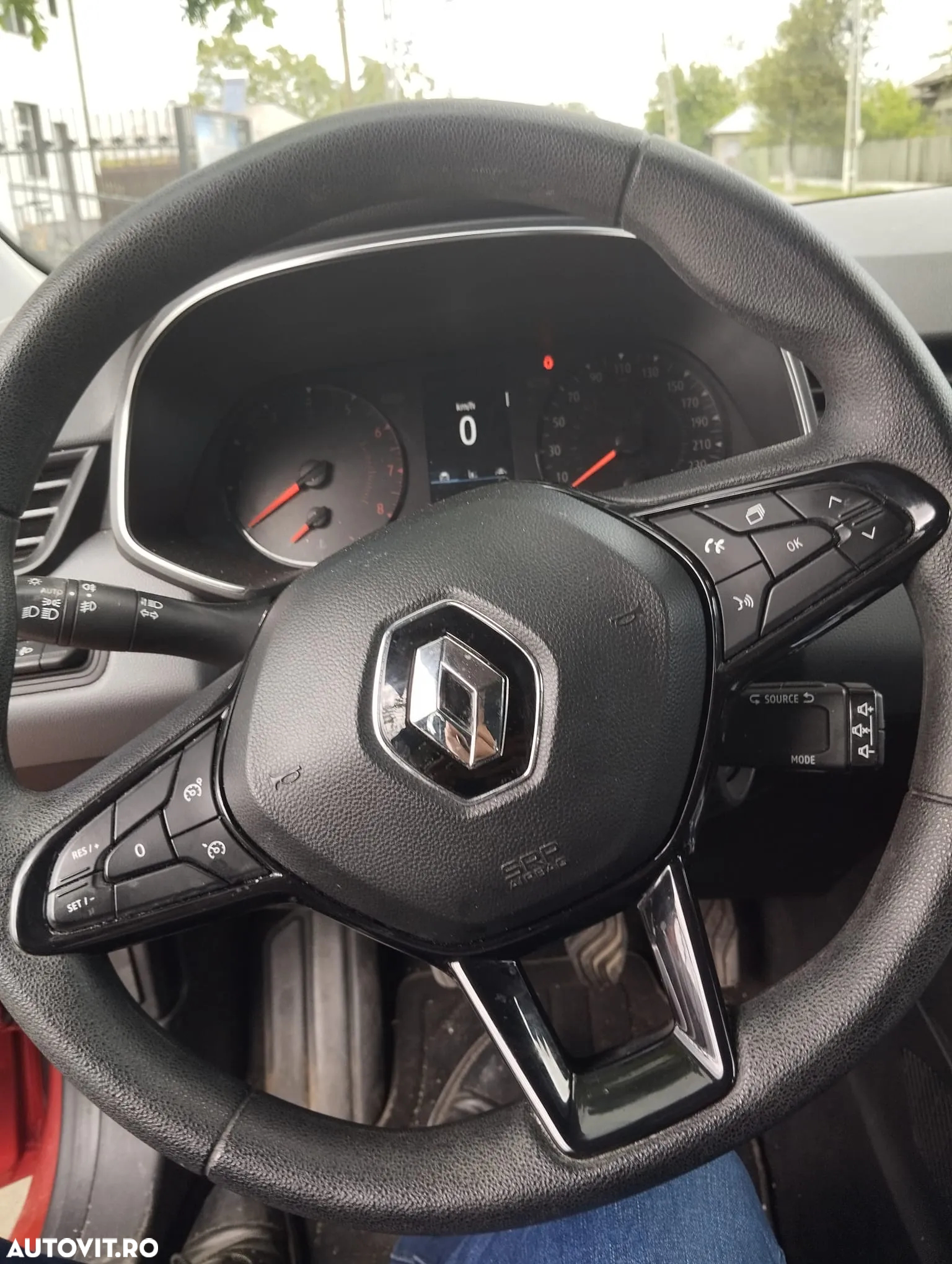 Renault Clio V 1.0 TCe 90 Equilibre - 5