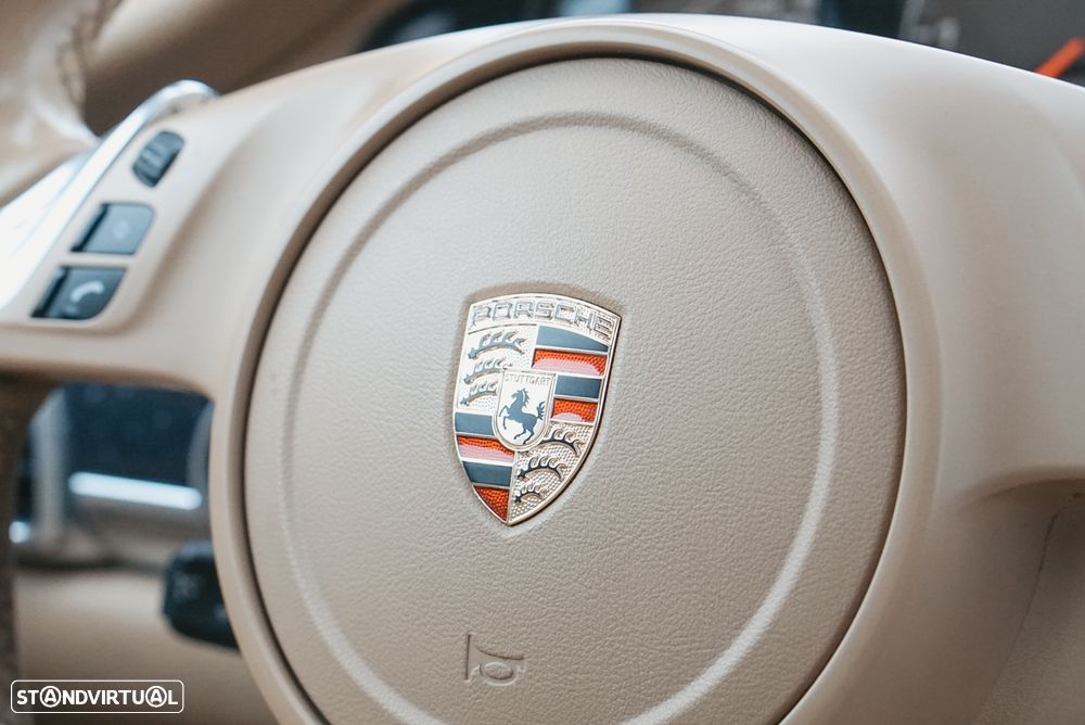 Porsche Panamera Platinum Edition - 15