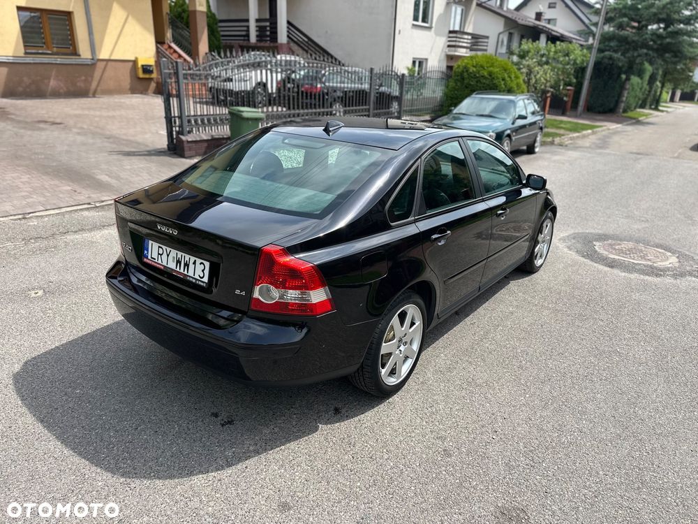 Volvo S40 2.4 Momentum - 9