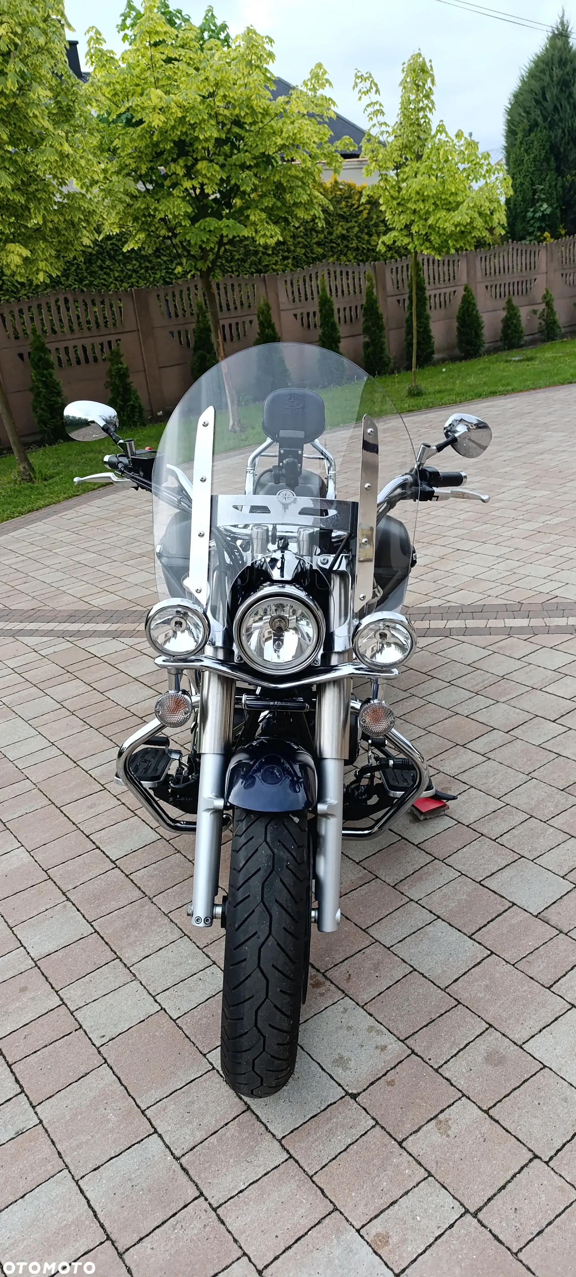 Yamaha XVS - 9