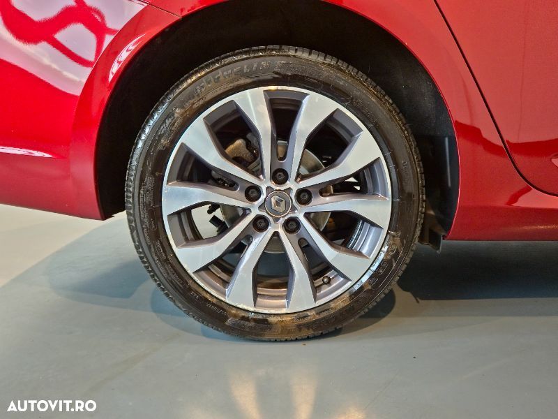 Renault Megane TCe 140 GPF Intens - 9