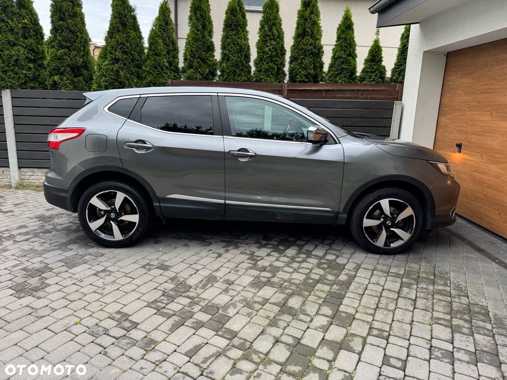 Nissan Qashqai 1.2 DIG-T N-Connecta - 12