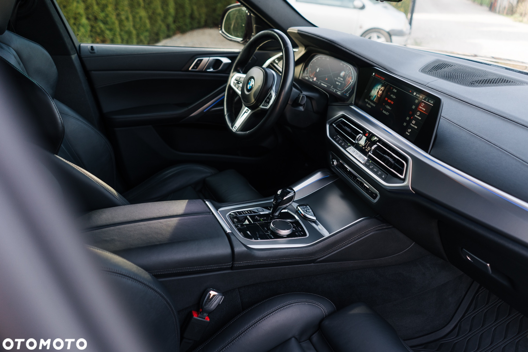 BMW X6 - 22