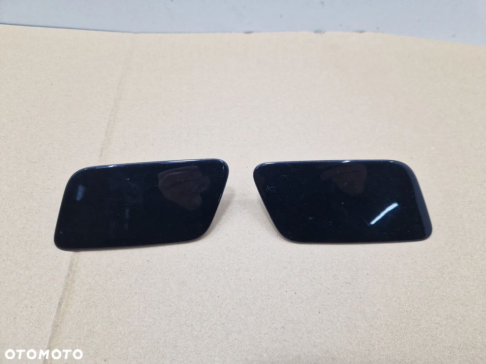 AUDI TT ZAŚLEPKA SPRYSKIWACZA 8S 8S0955275 8S0955276 CZARNA