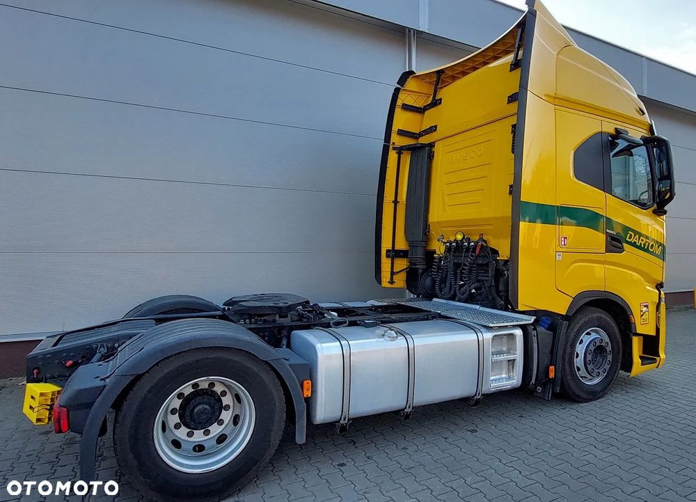 Iveco S-WAY - 8