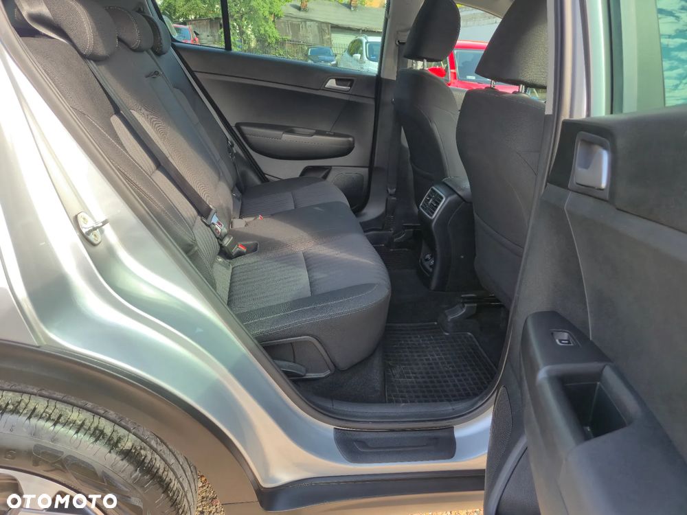 Kia Sportage 1.6 GDI Black Edition 2WD - 16