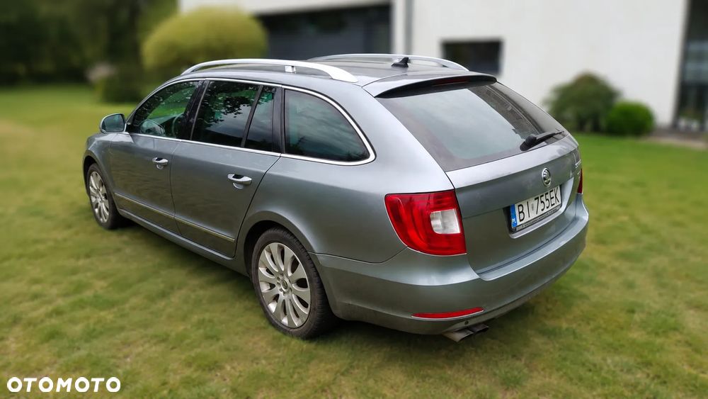 Skoda Superb 1.8 TSI DSG Elegance - 6