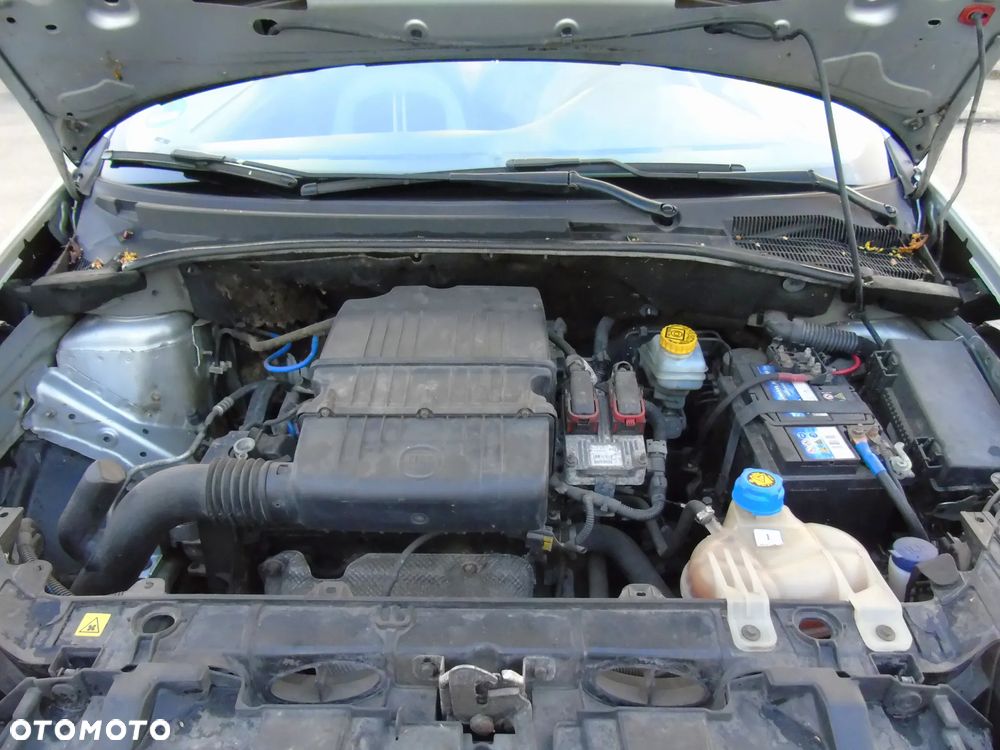 Fiat Grande Punto 1.4 8V Speed - 21