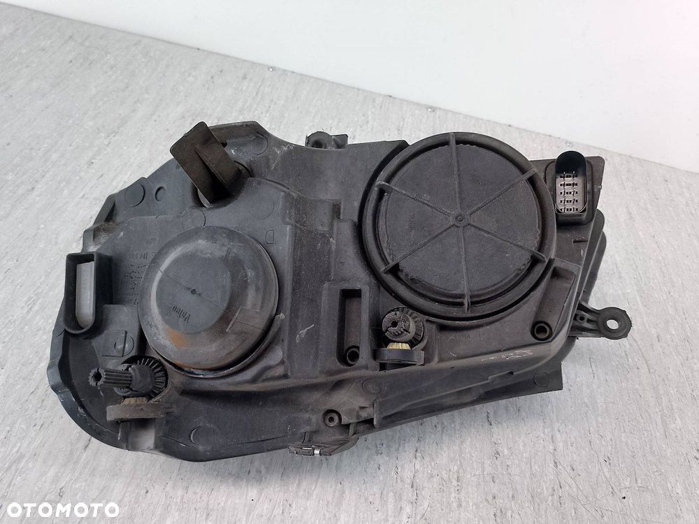 LAMPA PRZÓD PRAWA VW POLO 9N 6Q1941008AT   89312006 - 4