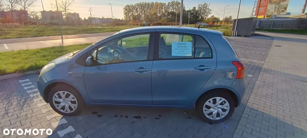 Toyota Yaris ver-1-4-d--4d - 13