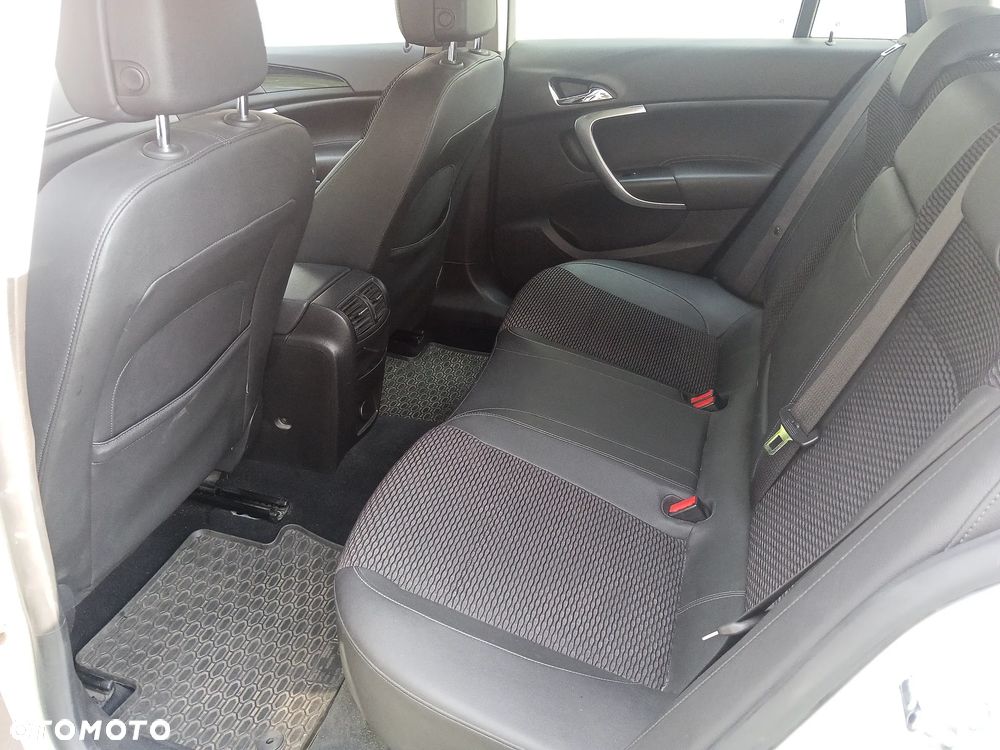 Opel Insignia 2.0 CDTI - 14