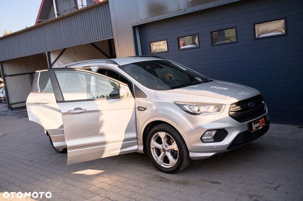 Ford Kuga - 19