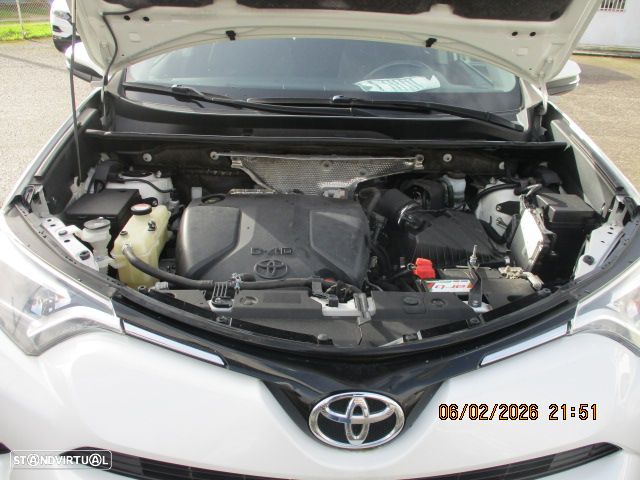Toyota RAV4 2.0 D-4D 4x2 S&S Edition - 10