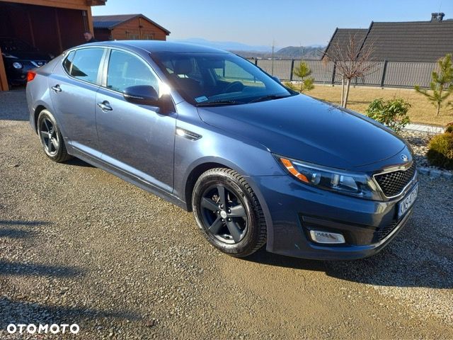 Kia Optima - 2