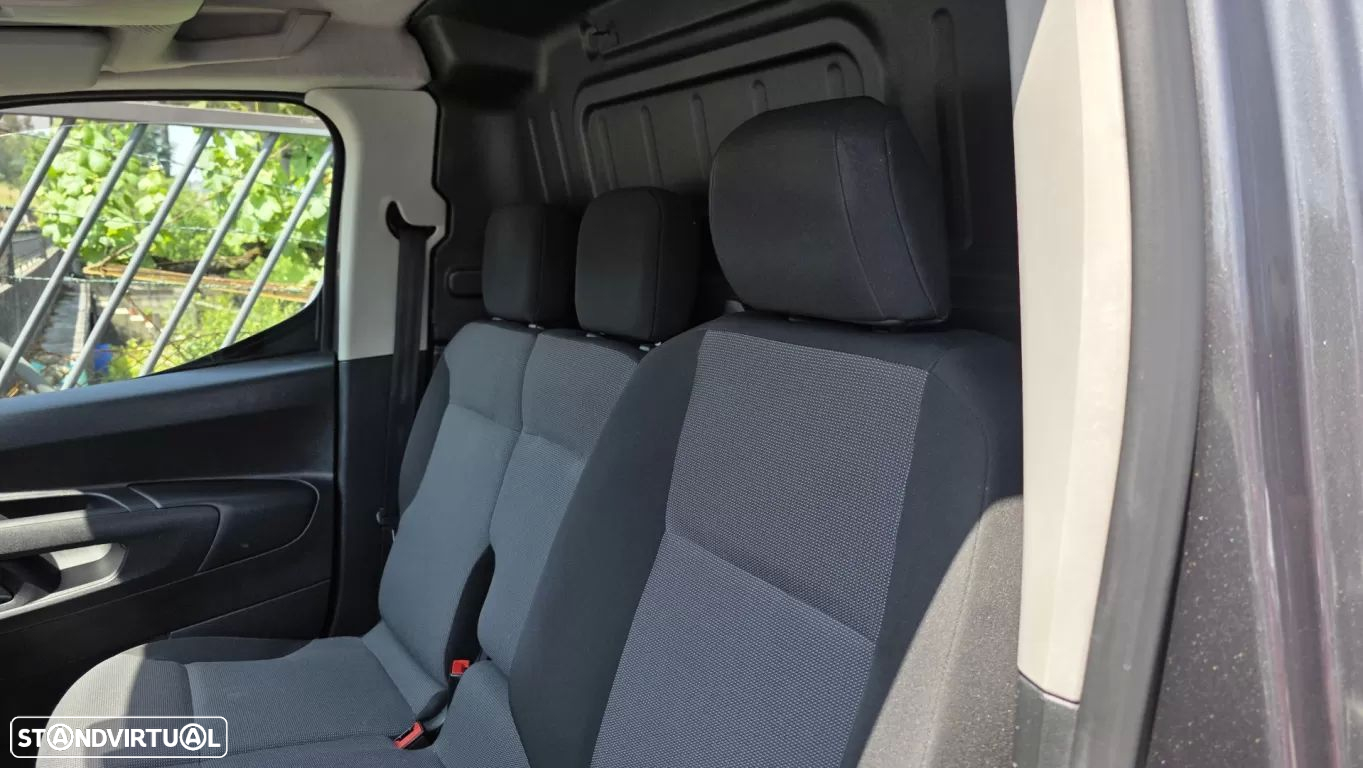 Citroën Berlingo longa 3lug. 130cv c/Iva - 28