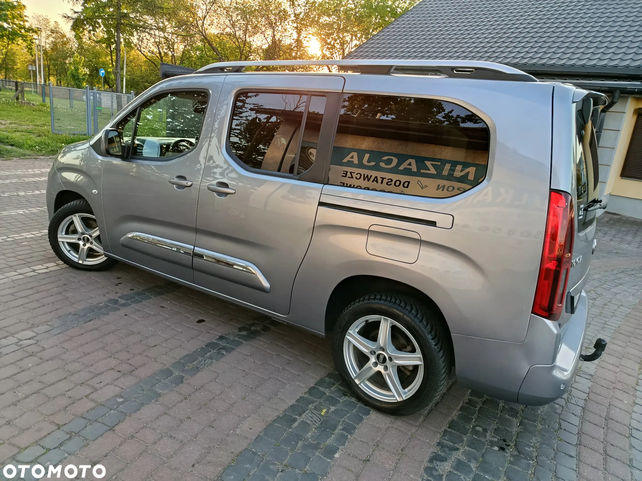 Toyota Proace City Verso Long 1.2 D-4T Family - 29