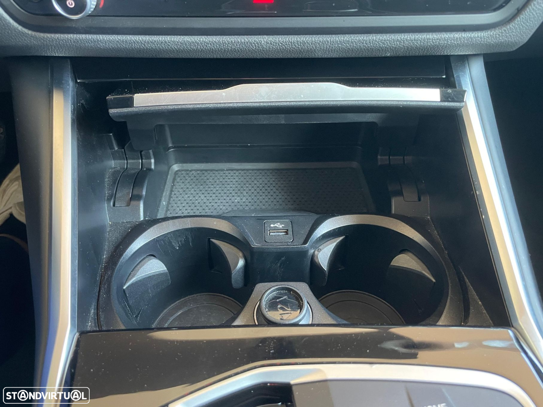 BMW i4 eDrive40 Desportiva M - 28