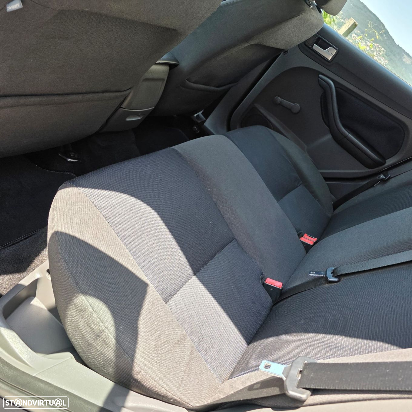 Ford Focus 1.6 TDCi Trend - 25