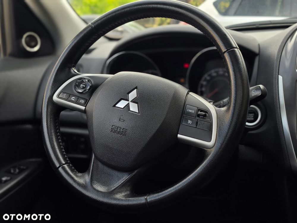 Mitsubishi ASX - 37