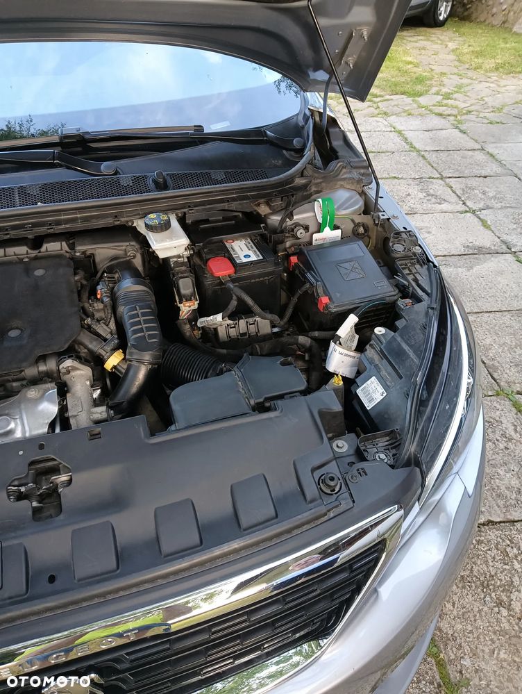 Peugeot 308 BlueHDi 130 Stop & Start Active - 15