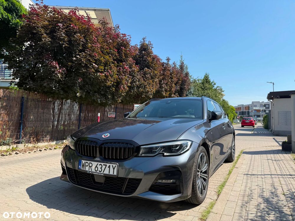 BMW Seria 3 320d xDrive mHEV M Sport - 2