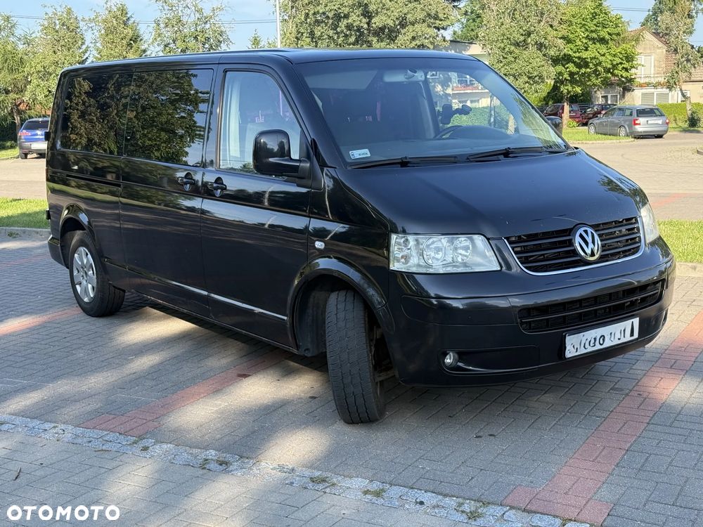 Volkswagen Caravelle - 8