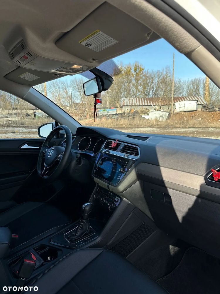 Volkswagen Tiguan - 7